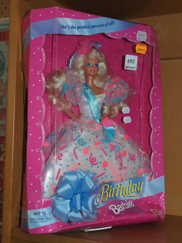 boxed Birthday Barbie - damage to box Image 1++