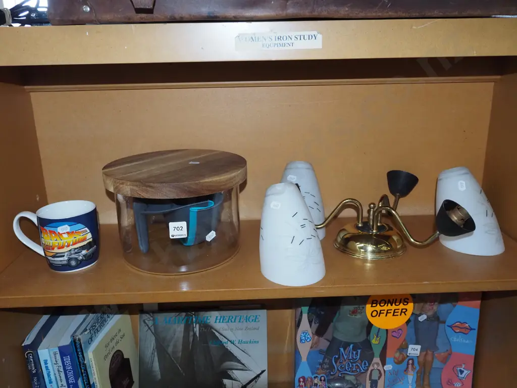 mid century light fitting, salad bowl etc Image 1++