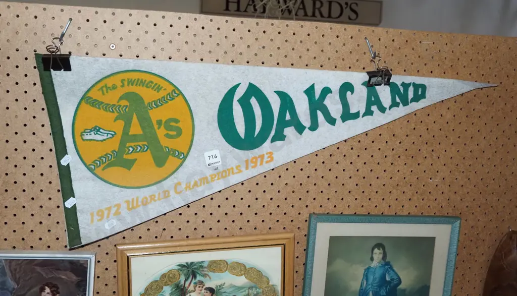 1973 Oakland World Champion pennant Image 1++