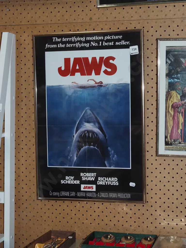 framed Jaws poster print - creases Image 1++