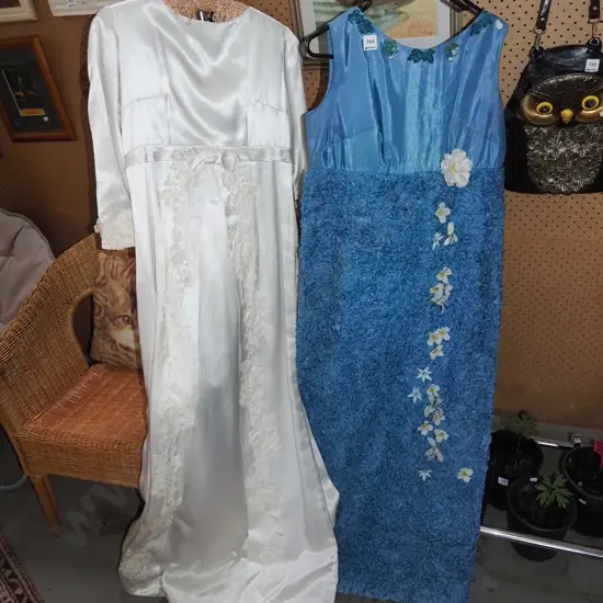 2x vintage dresses