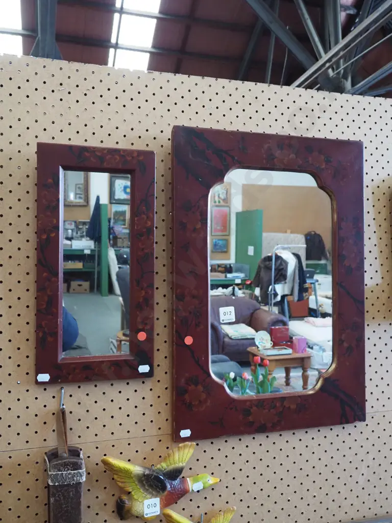 2x vintage Japanese red lacquer wall mirrors - red dots H515 - slight wear to frames Image 1++