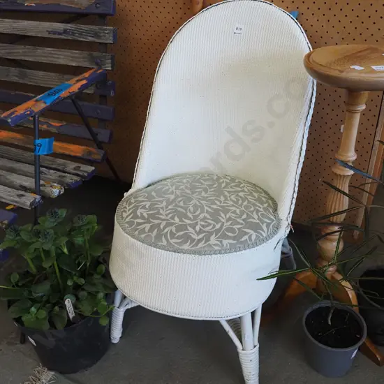 Lusty Lloyd Loom bedroom chair