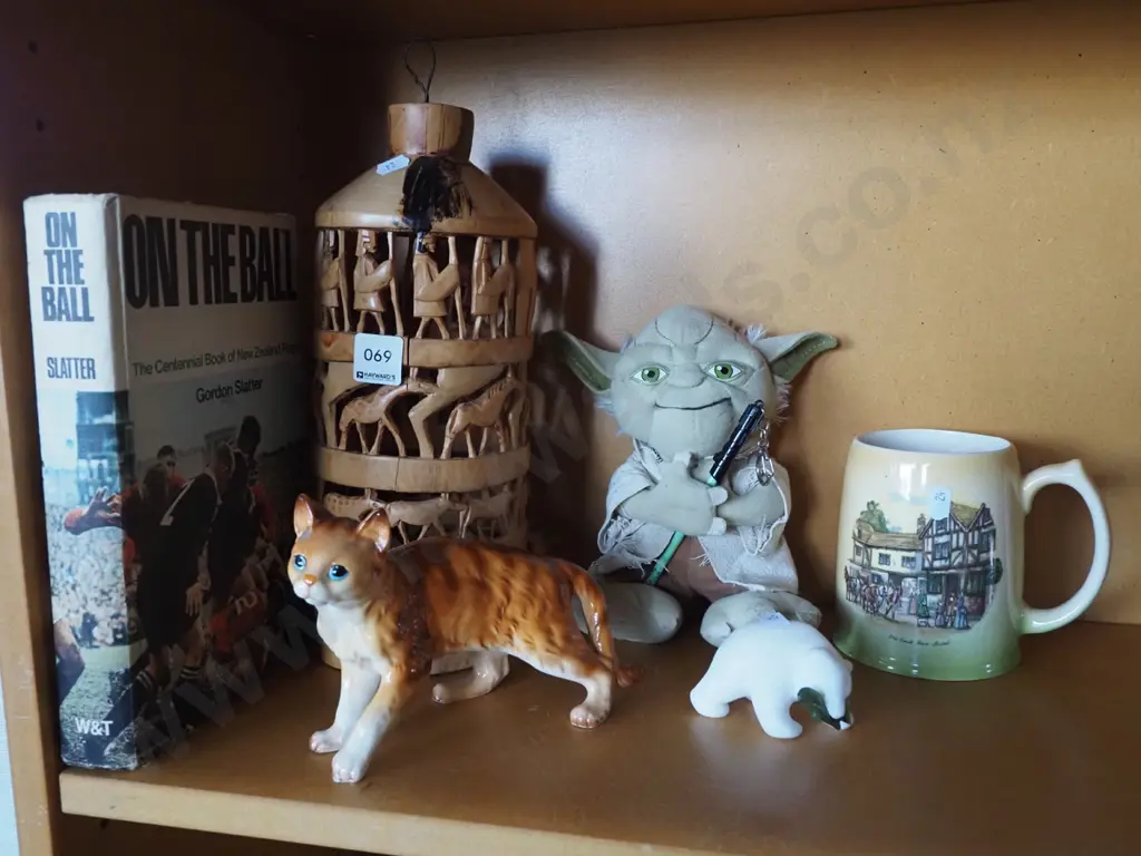 books, figurine, beer stein etc Image 1++