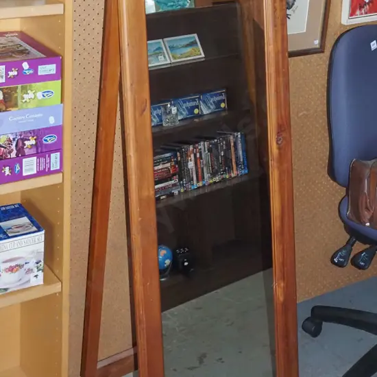 freestanding dressing mirror