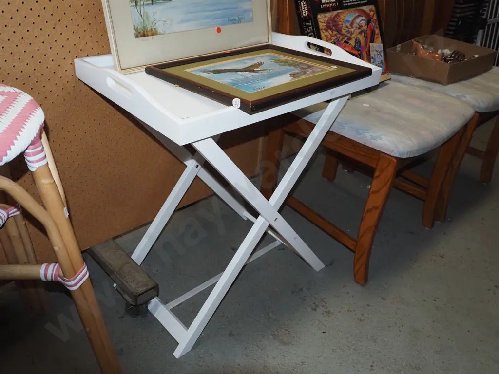 white butler's tray Image 1++