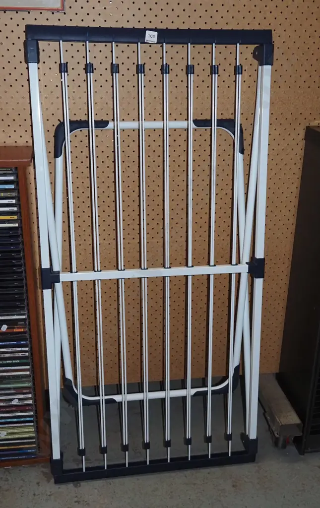 airing rack Image 1++