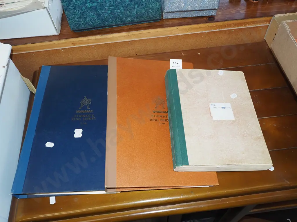3x stamp albums Image 1++