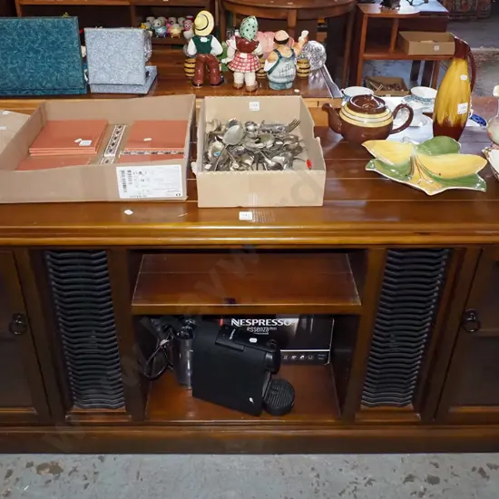 solid pine entertainment unit H700 W1610 D450