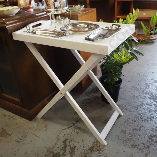 white butler's tray