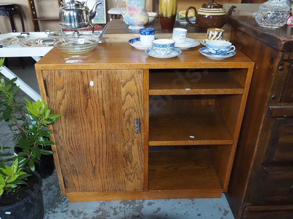 solid oak cupboard/bookcase H665 W740 D290 Image 1++