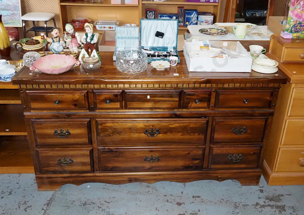 solid pine 9 drawer low boy H780 W1475 D430 Image 1++