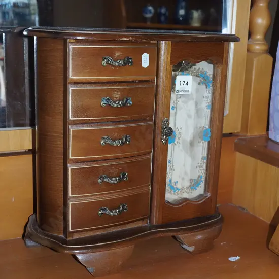 small jewellery chest/wardrobe H300