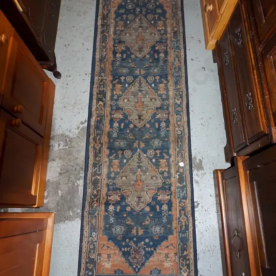acrylic blue and rust floor runner L2270 W660
