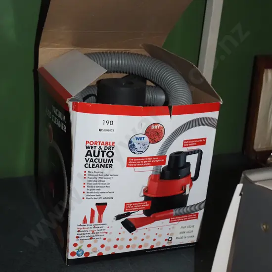 small boxed portable wet and dry auto vacuum cleaner