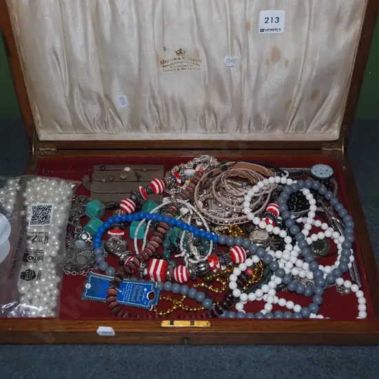 box; costume jewellery