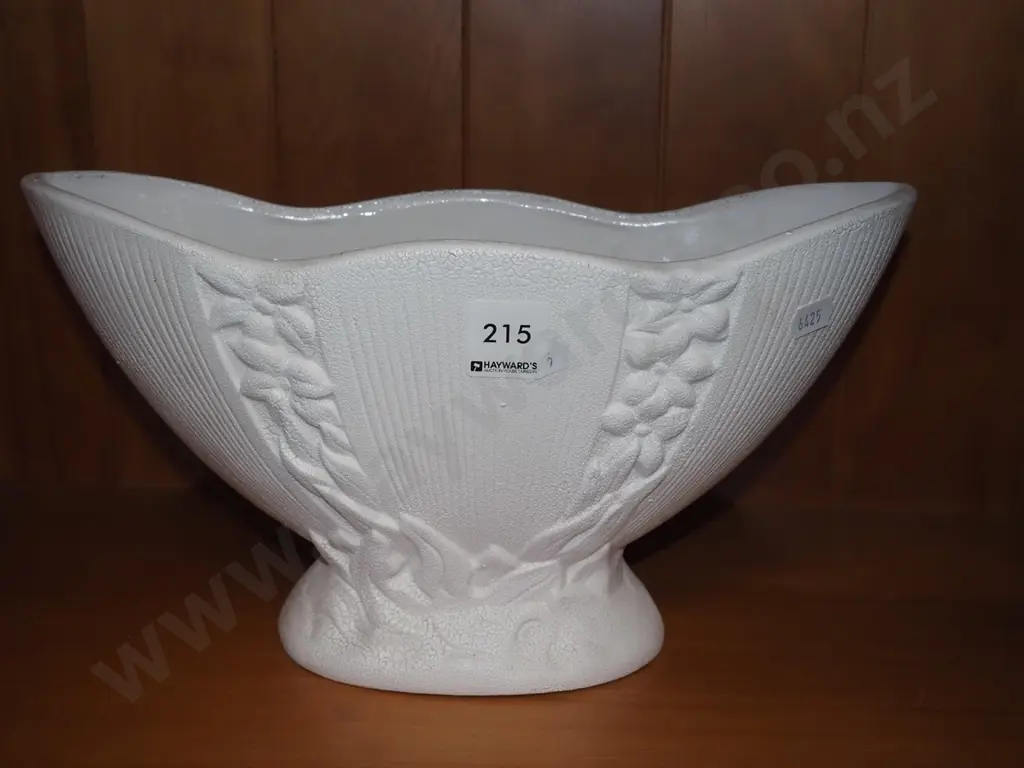 Crown Lynn mantle vase - some crazing Image 1++