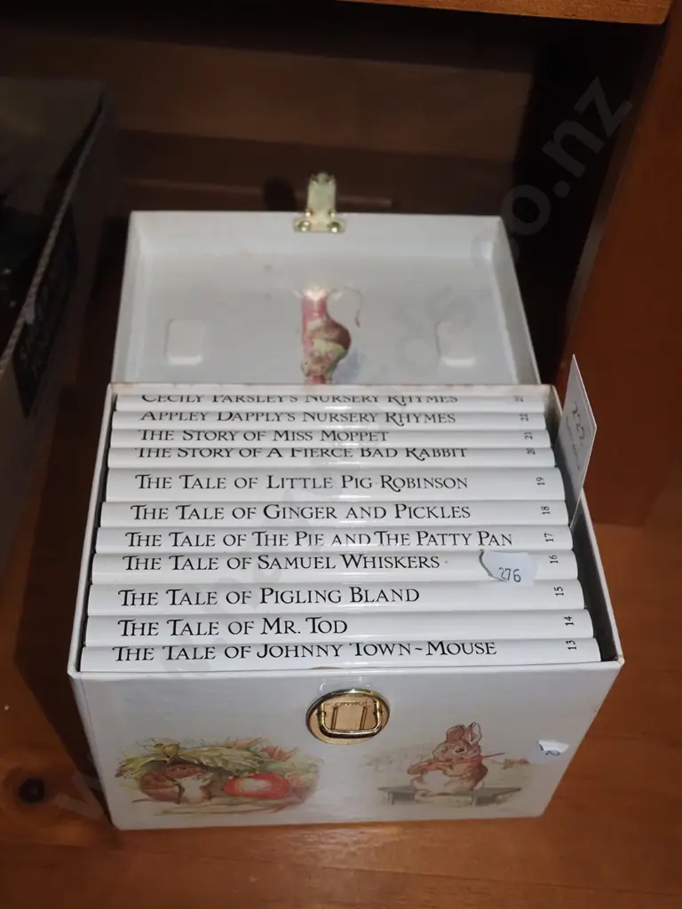 Beatrix Potter Peter Rabbit books Image 1++
