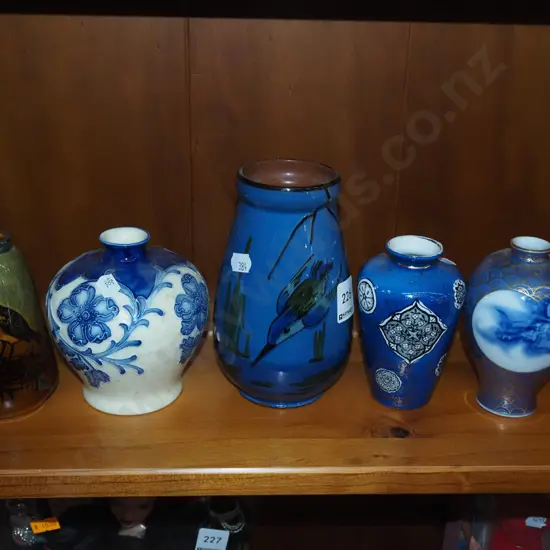 5x vases