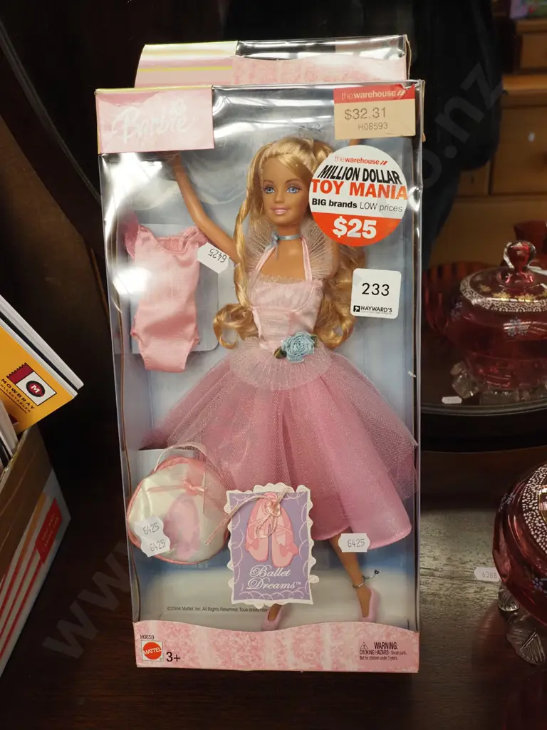 boxed as new Barbie Ballet Dreams Image 1++