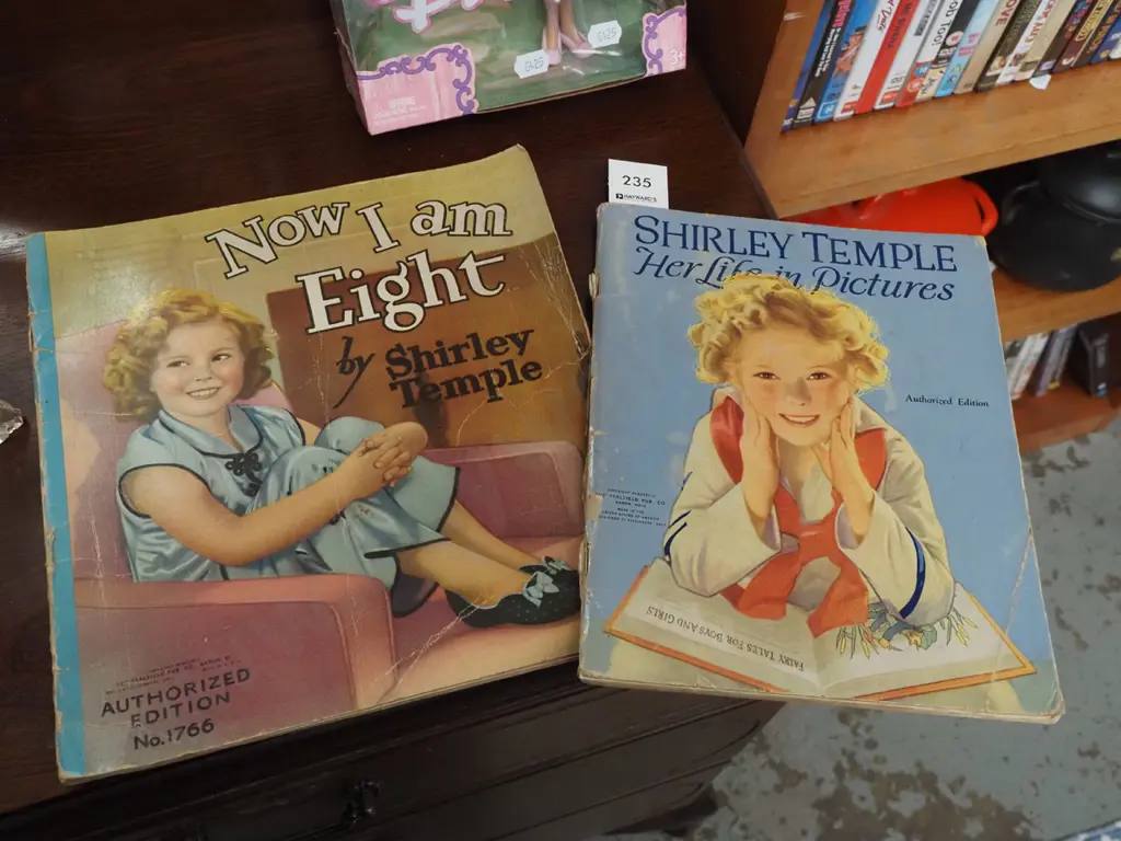 2x Shirley Temple books Image 1++