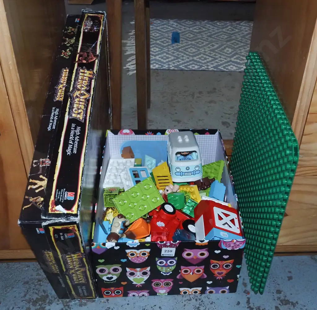 Dupo blocks, Hero Quest  board game Image 1++