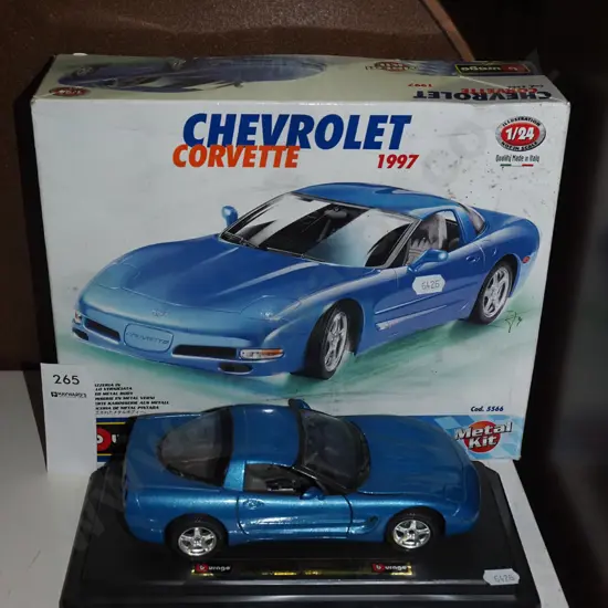 diecast scale Burago 1997 Corvette