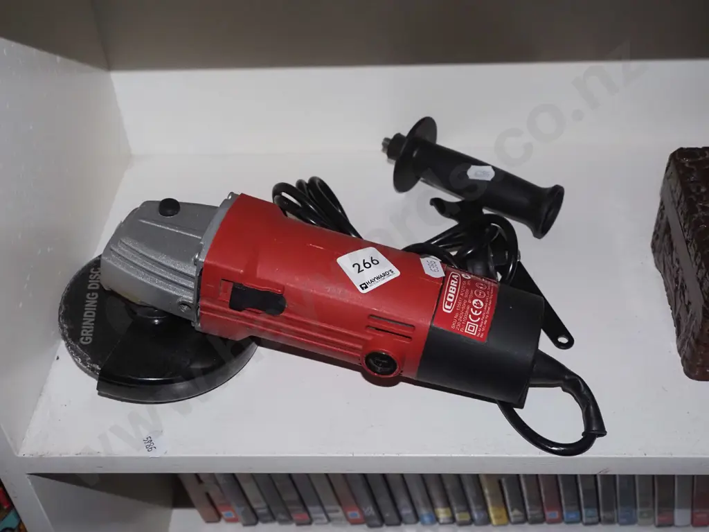 Cobra angle grinder Image 1++