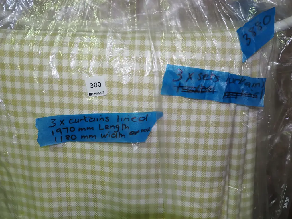 6x qualty fawn and white checked lined curtains 1970x1180 (3 pairs) Image 1++