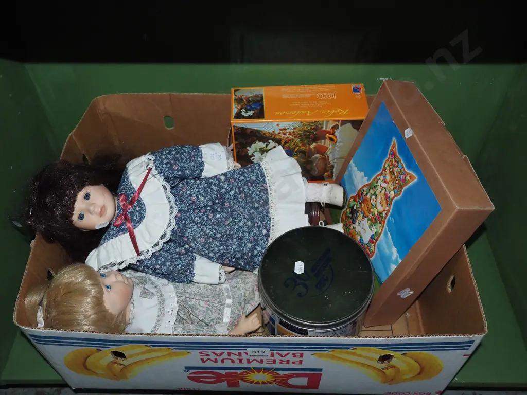 box; dolls, puzzles Image 1++