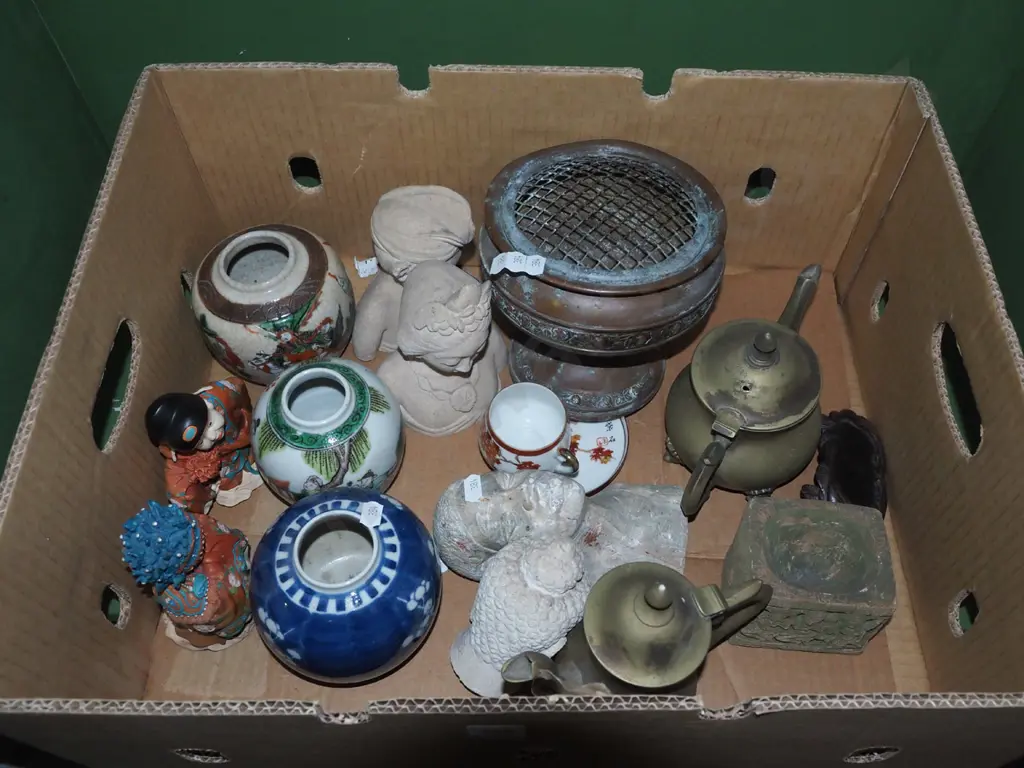box; ginger jars, copper rose bowl etc Image 1++