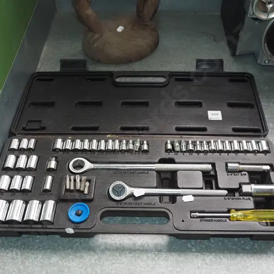 cased socket set