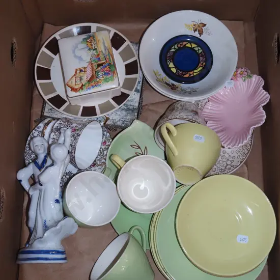 box; Crown Lynn colour glaze cups, bowls etc