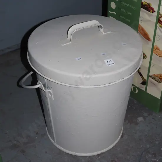 painted lidded ash can H400