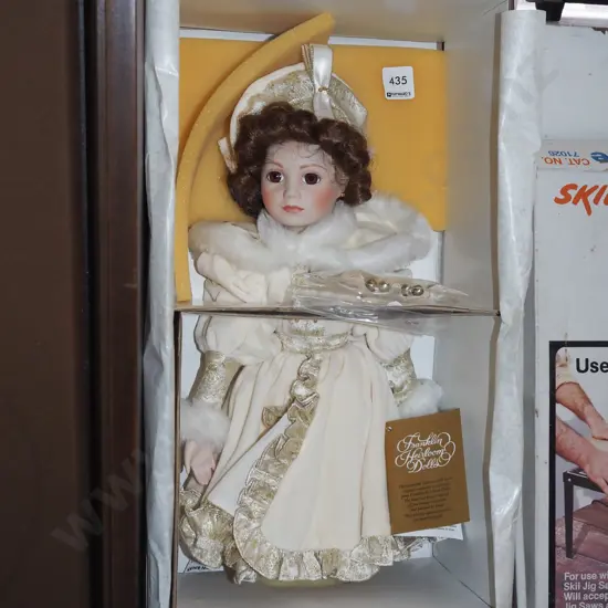 boxed Franklin Mint Heirloom display doll