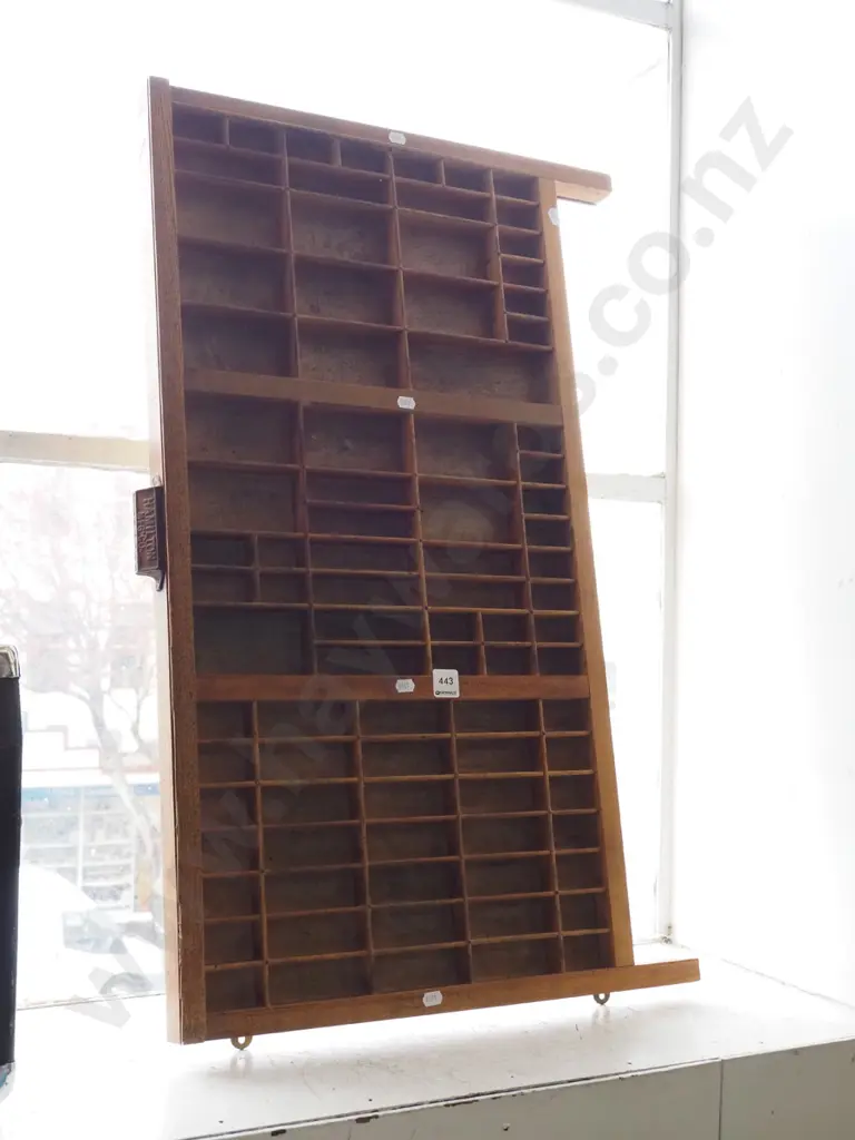 typesetters tray Image 1++