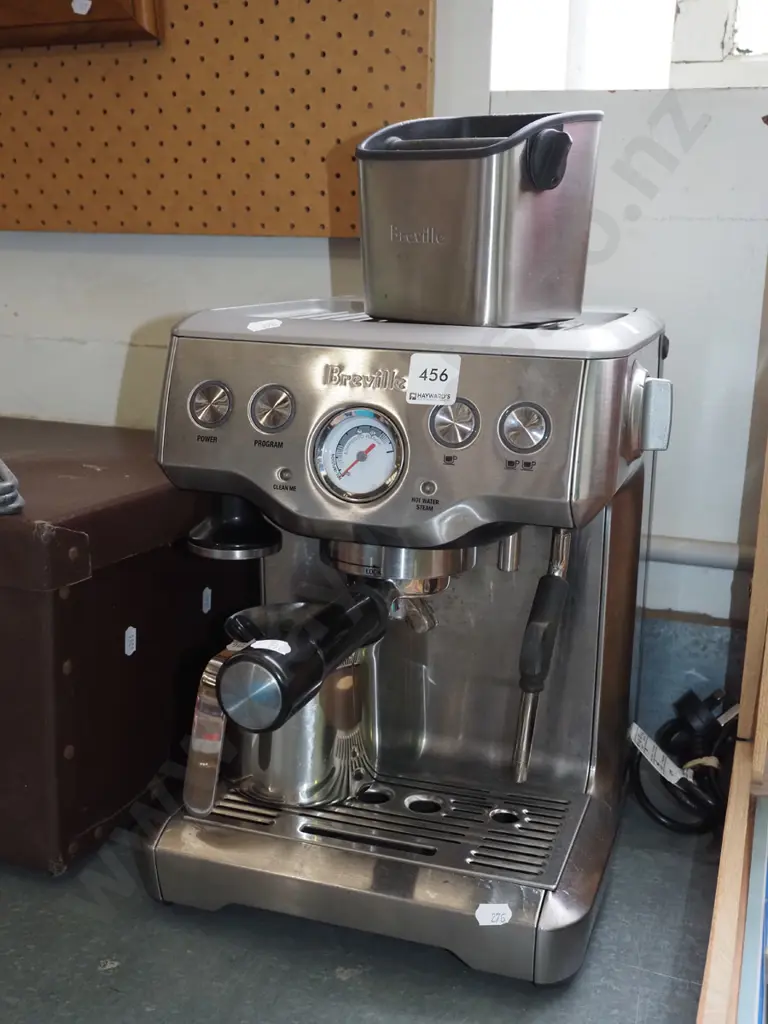 Breville espresso machine with tap out Image 1++