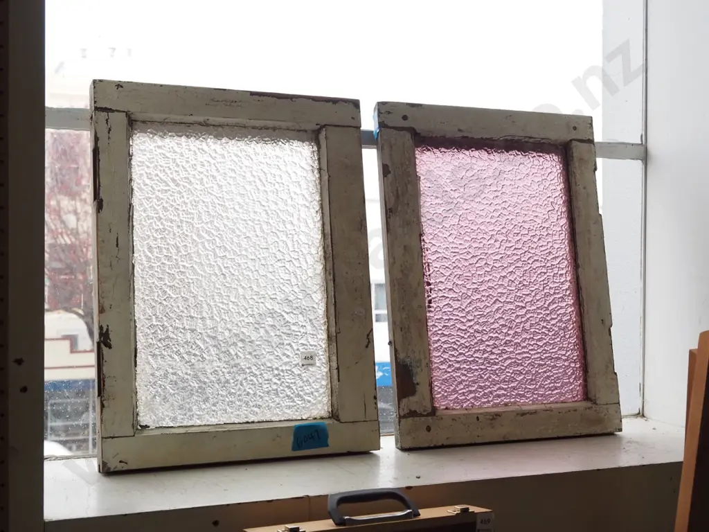 1x clear and 1x purple glass window  panes H560 W420 Image 1++