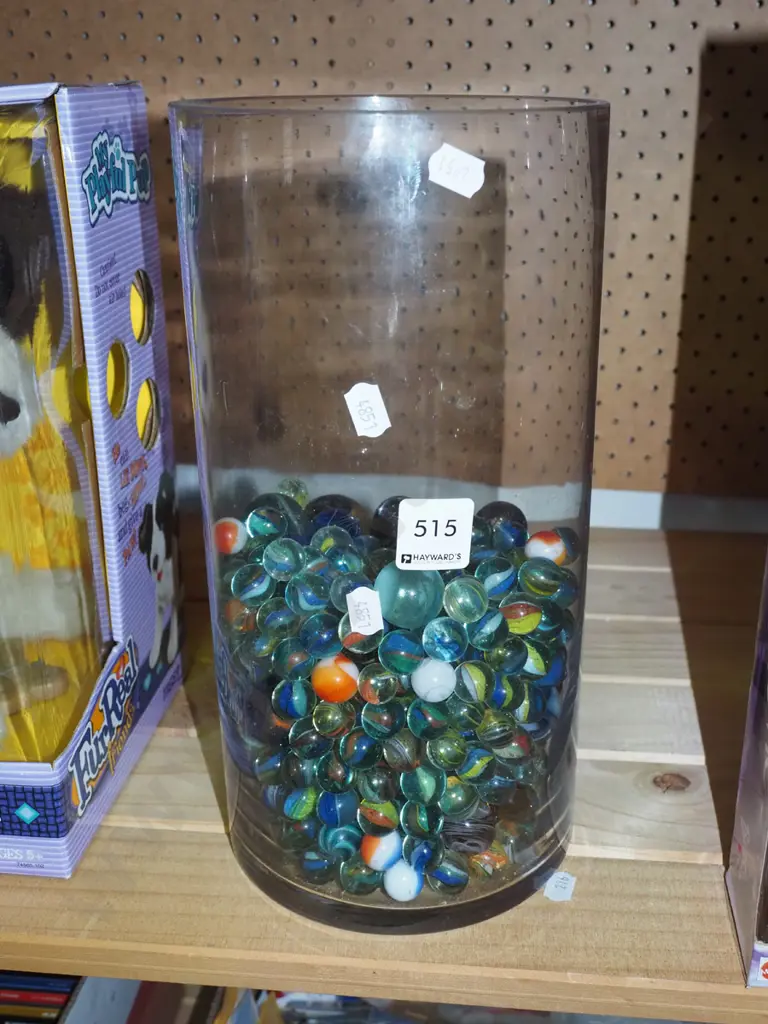 glass vase and marbles H300 Image 1++