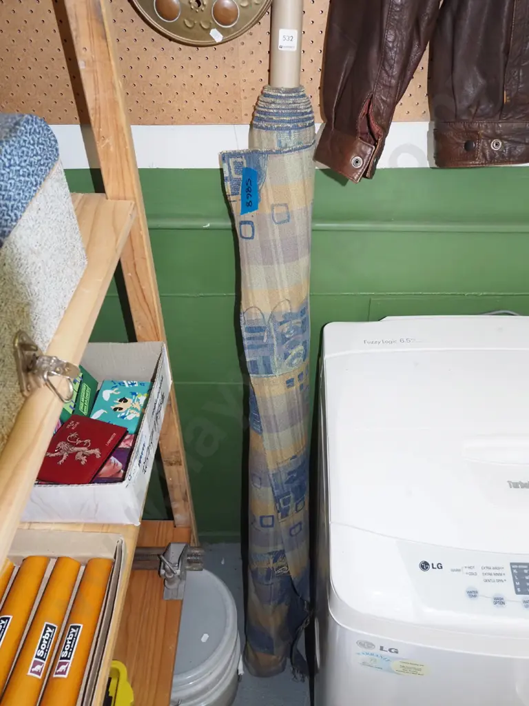 bolt of upholstery fabric Image 1++