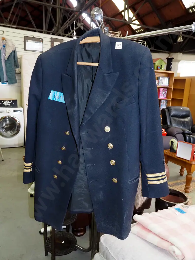 captain's jacket Image 1++