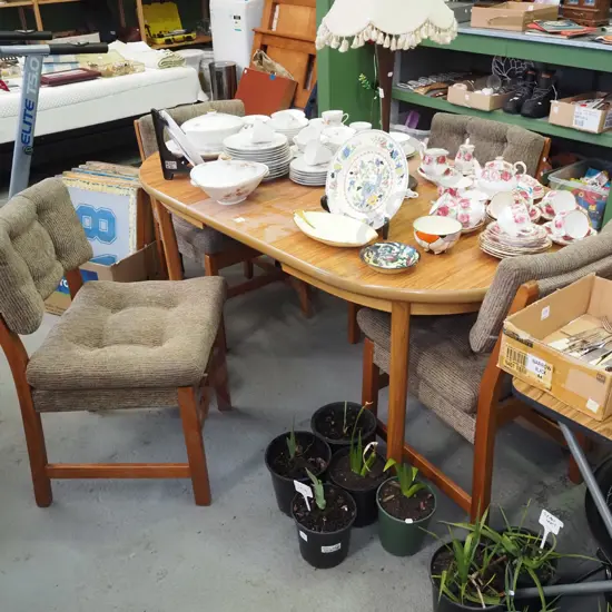 mdf formica top extending dining chair with 4 chairs H730 W1600 D900