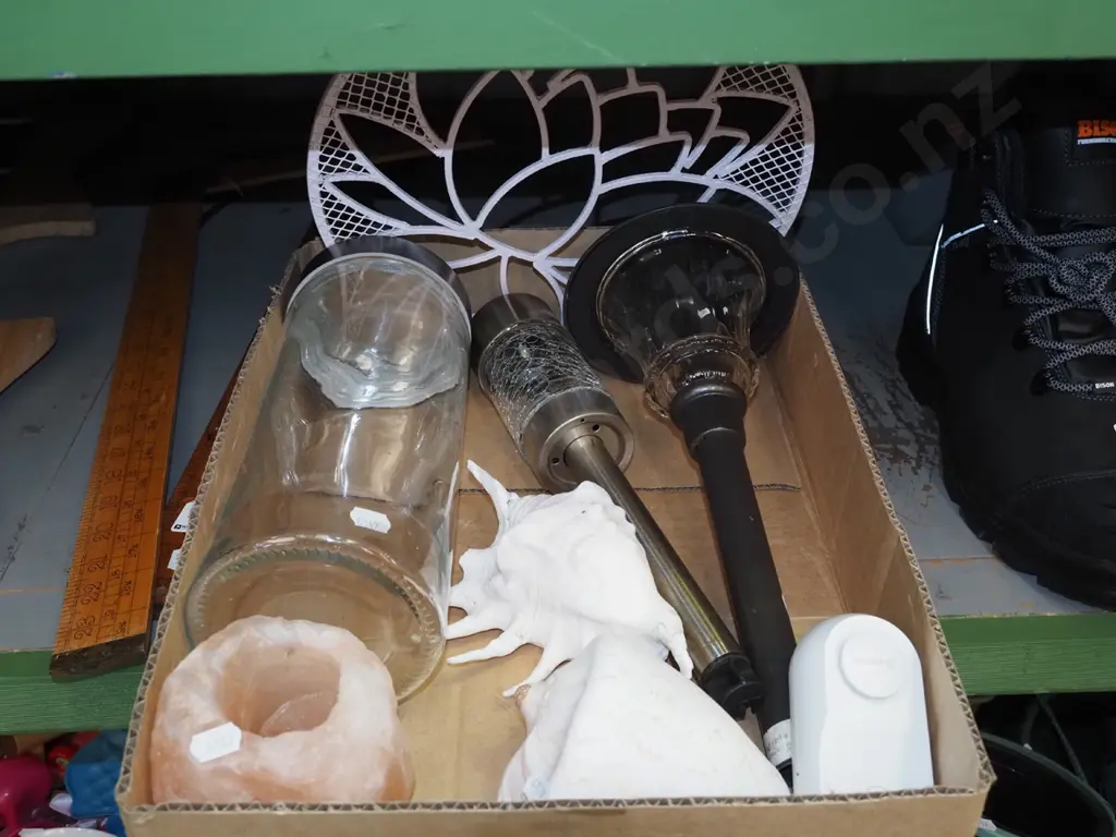 garden lighting, seashells, canisters etc Image 1++