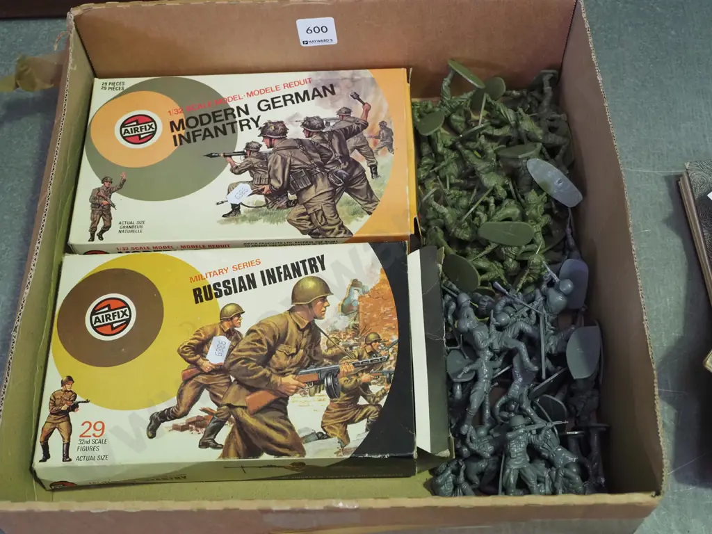 Airfix plastic model soldiers Image 1++