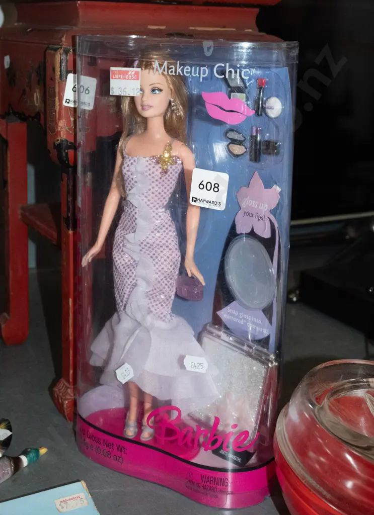 boxed as new Barbie Fashion Fever Image 1++