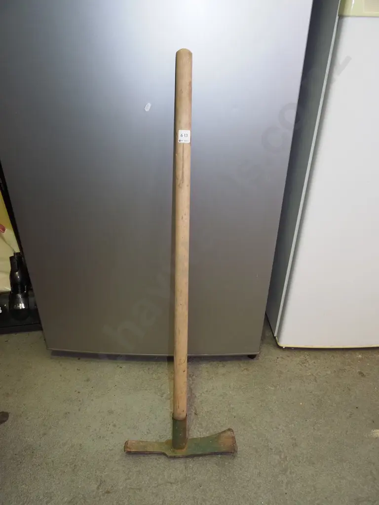 mattock Image 1++