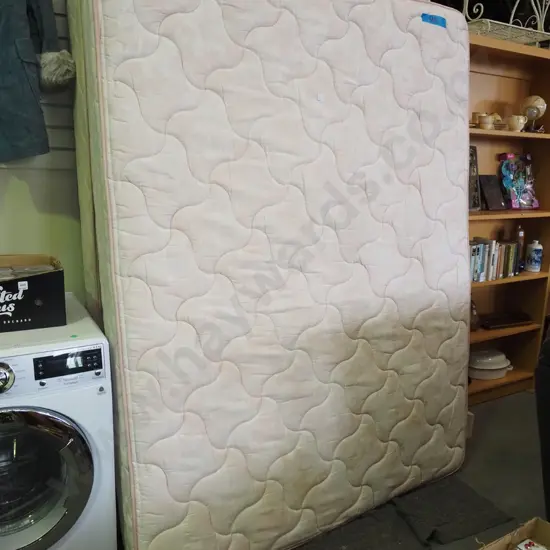 Tattersfield Manor queen bed base and mattress