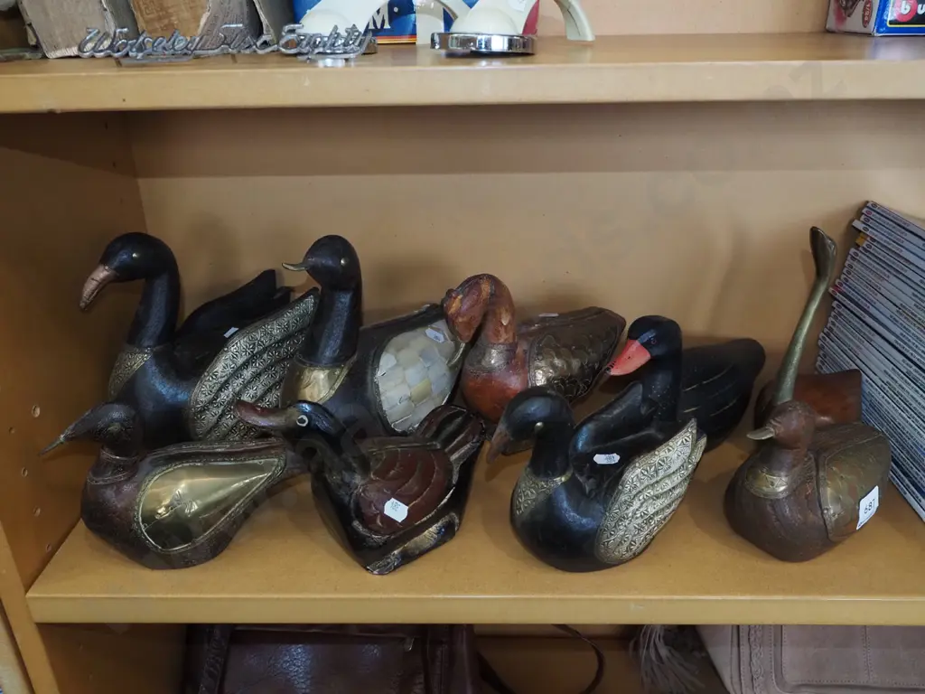 assorted duck figurines Image 1++