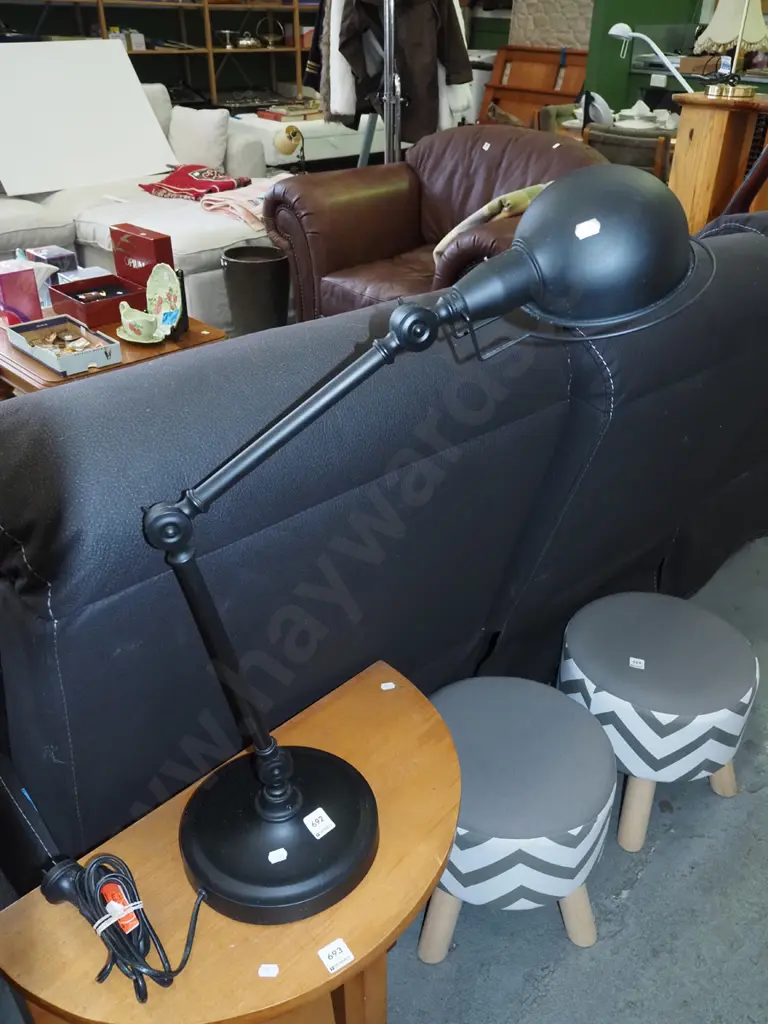 adjustable anglepoise lamp Image 1++