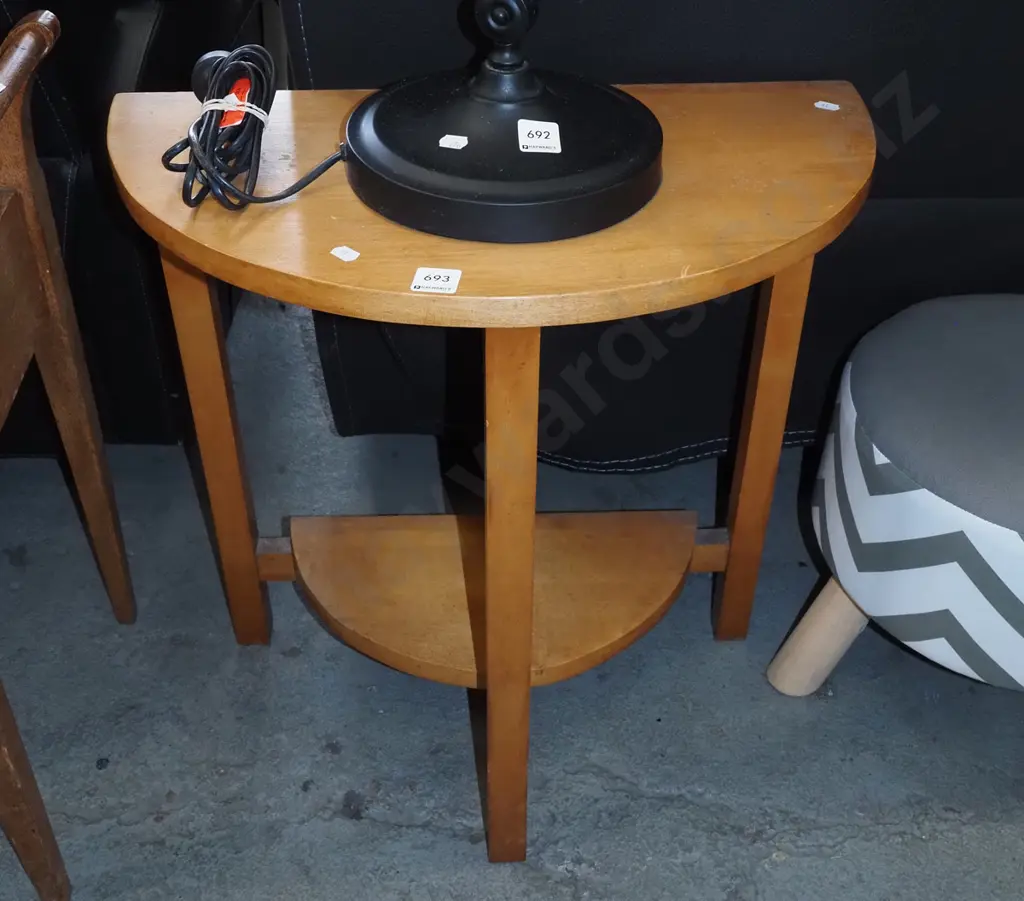 rimu half round hall table Image 1++